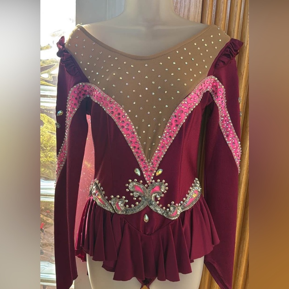 Perfect costume for a Baton Twirler or Ice Skater.